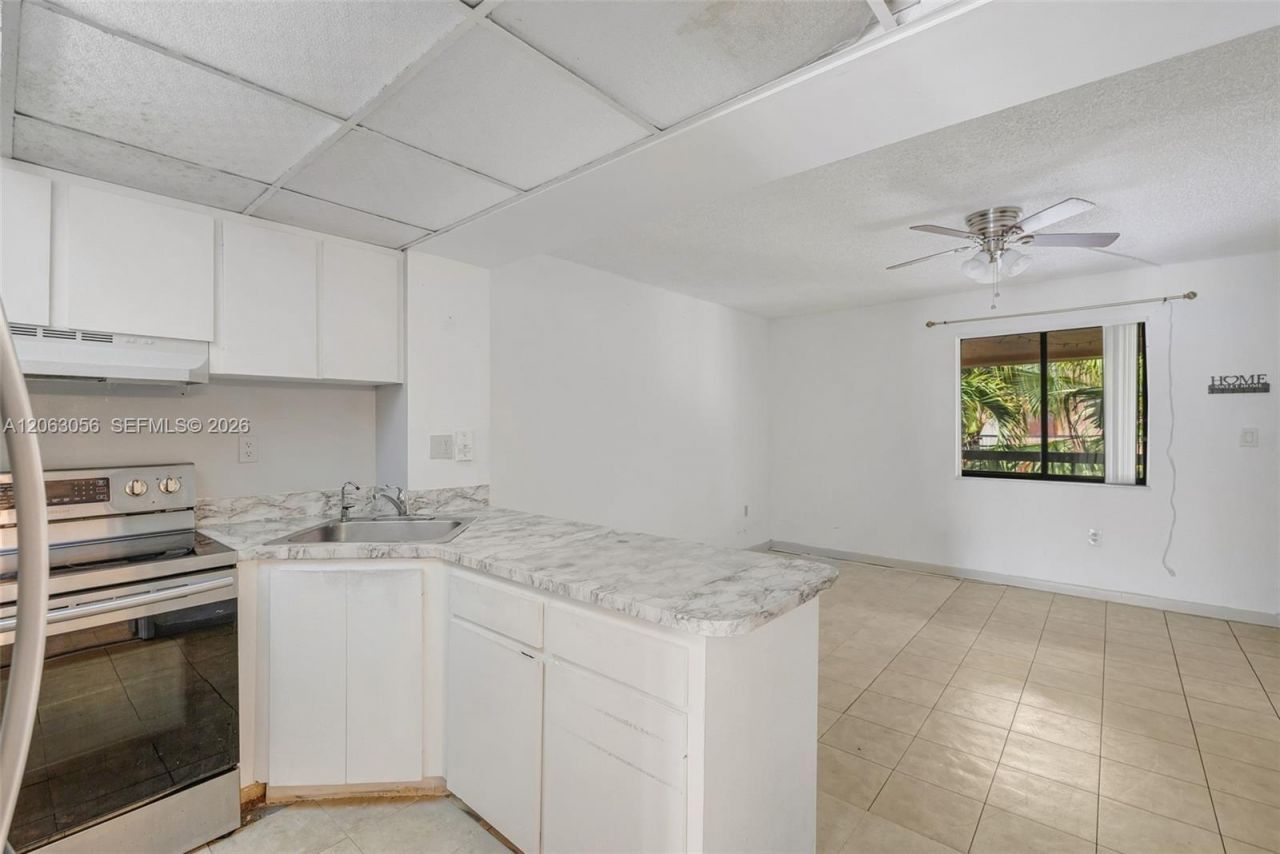 2170 W 60th St, Unit 16208, Hialeah, FL 33016 Photo