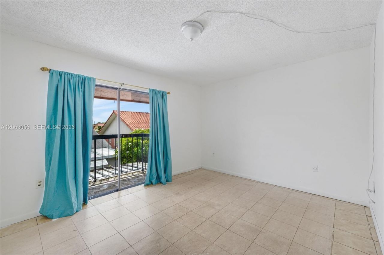 2170 W 60th St, Unit 16208, Hialeah, FL 33016 Photo