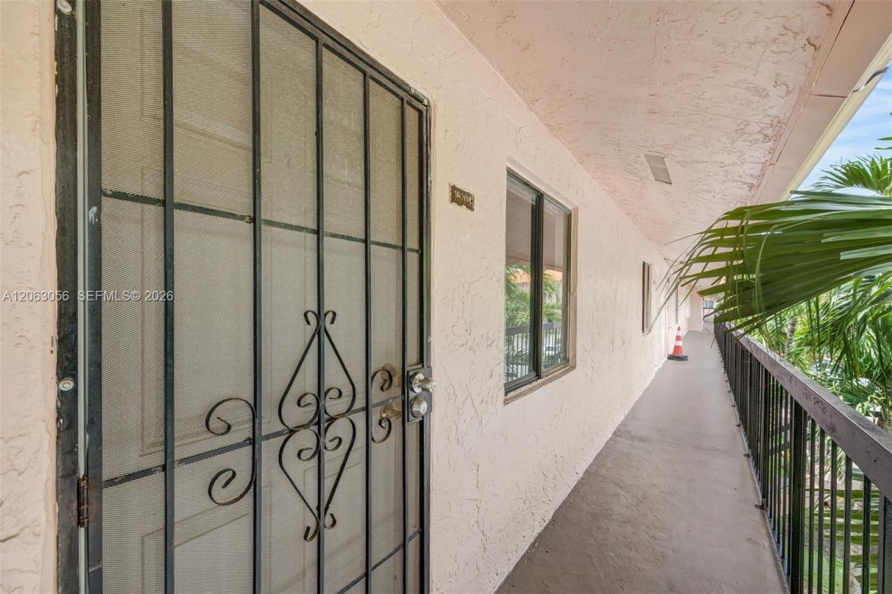 2170 W 60th St, Unit 16208, Hialeah, FL 33016 Photo