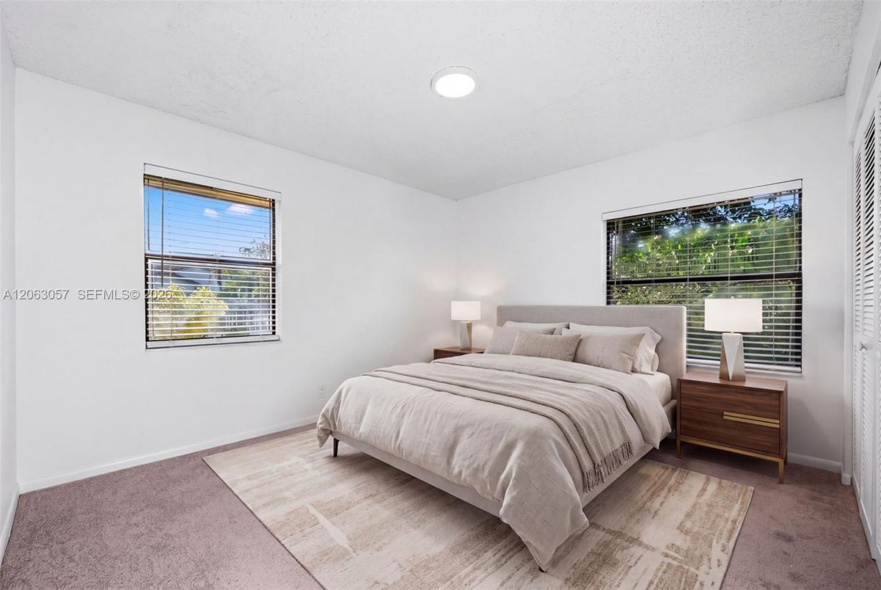 8308 NW 74th St , Tamarac, FL 33321 Photo