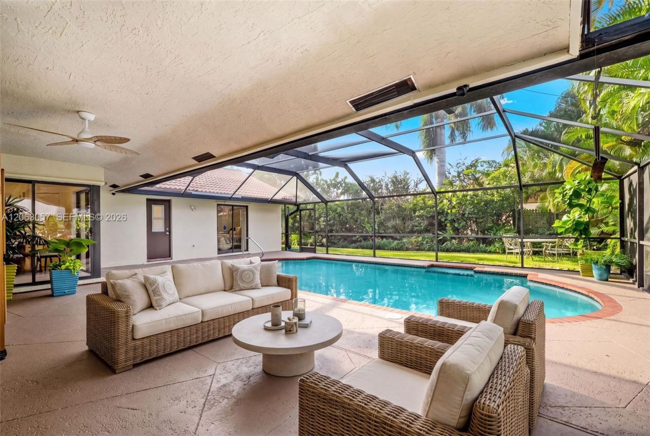 8308 NW 74th St , Tamarac, FL 33321 Photo
