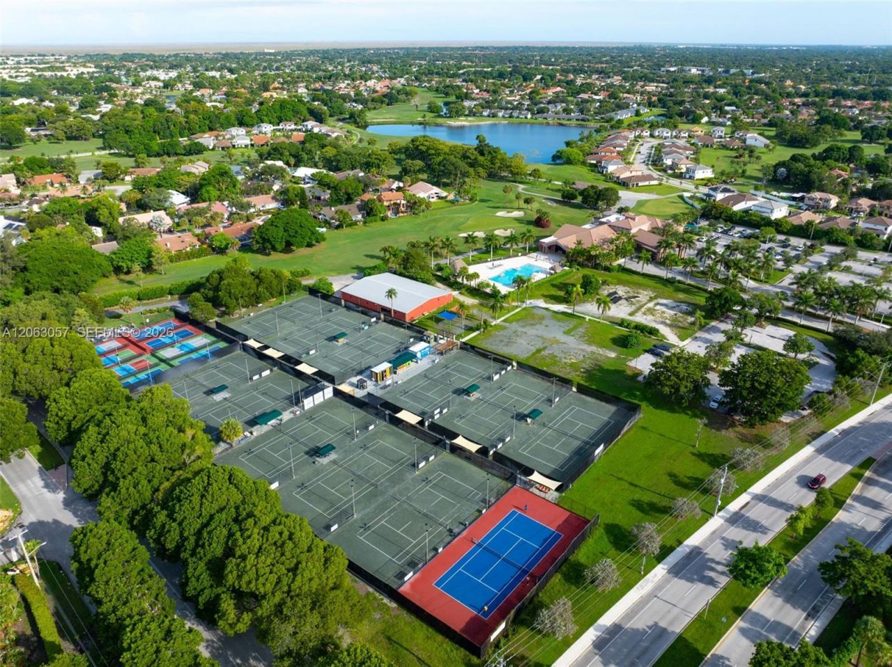 8308 NW 74th St , Tamarac, FL 33321 Photo