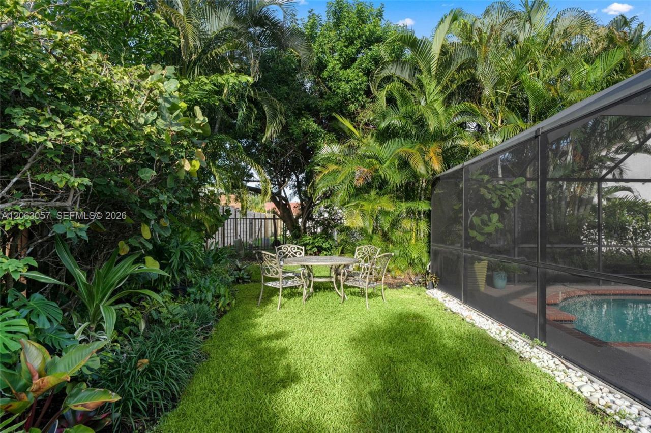 8308 NW 74th St , Tamarac, FL 33321 Photo