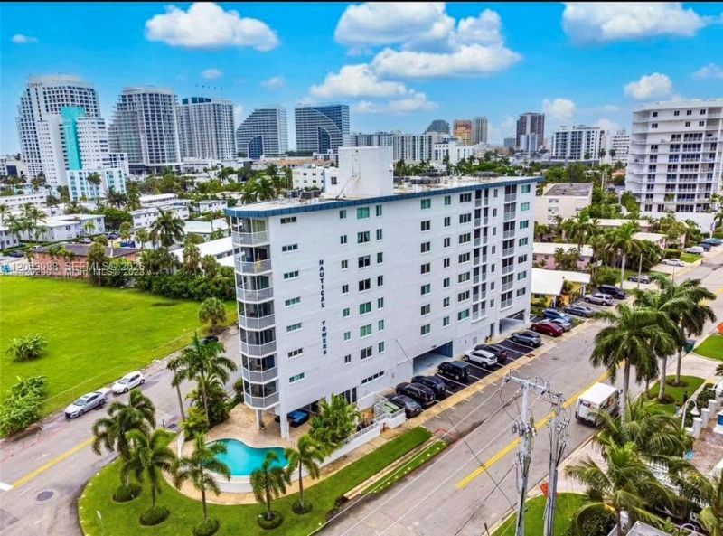 720 Bayshore Dr, Unit 604, Fort Lauderdale, FL 33304 Photo