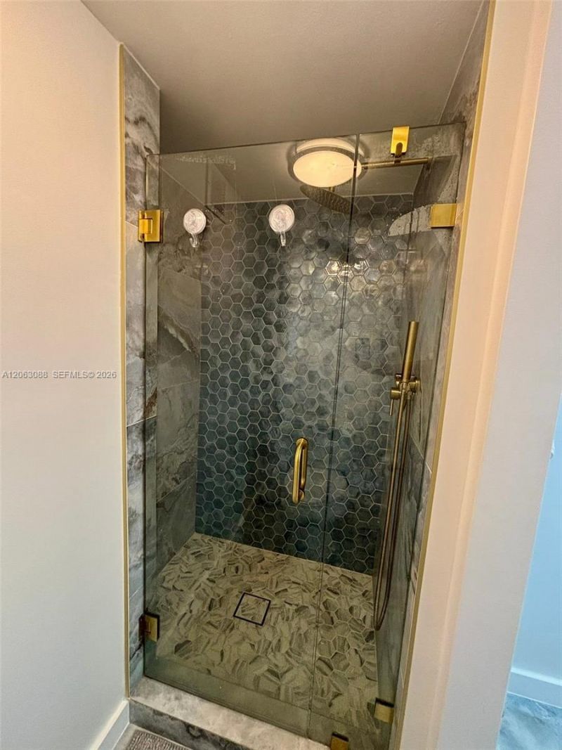 720 Bayshore Dr, Unit 604, Fort Lauderdale, FL 33304 Photo