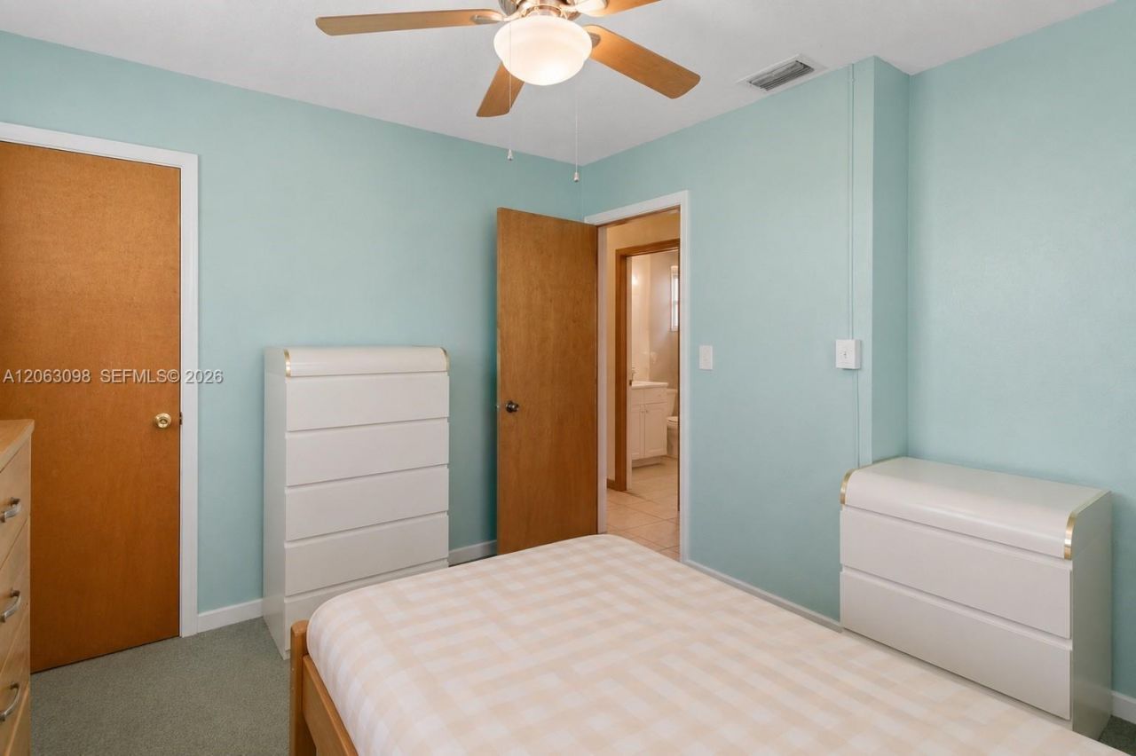 4857 NW 8th Ct, Plantation, FL 33317 Photo