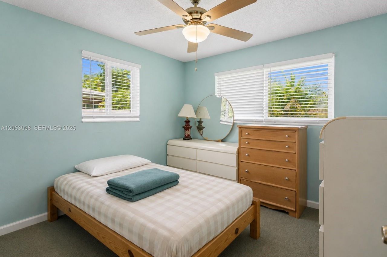 4857 NW 8th Ct, Plantation, FL 33317 Photo