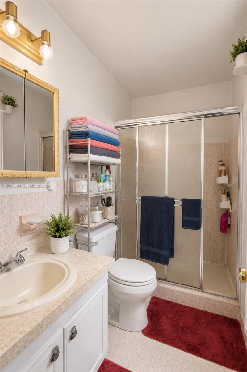 4857 NW 8th Ct, Plantation, FL 33317 Photo