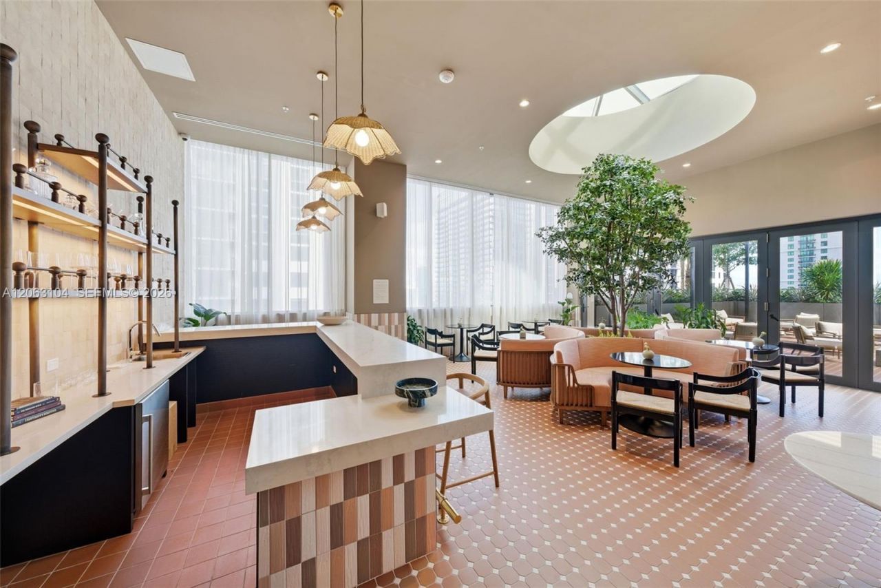 11 NE 6 Street, Unit 709, Miami, FL 33132 Photo