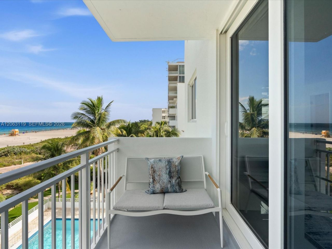 345 Ocean Dr, Unit 515, Miami Beach, FL 33139 Photo