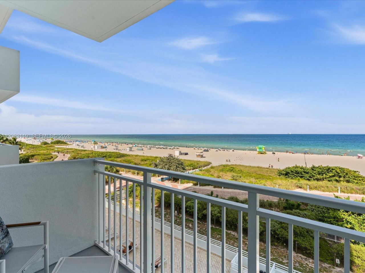 345 Ocean Dr, Unit 515, Miami Beach, FL 33139 Photo