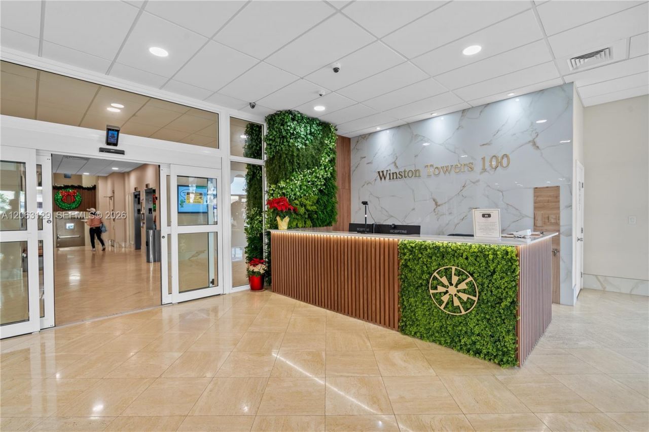 250 174th St, Unit 1803, Sunny Isles Beach, FL 33160 Photo