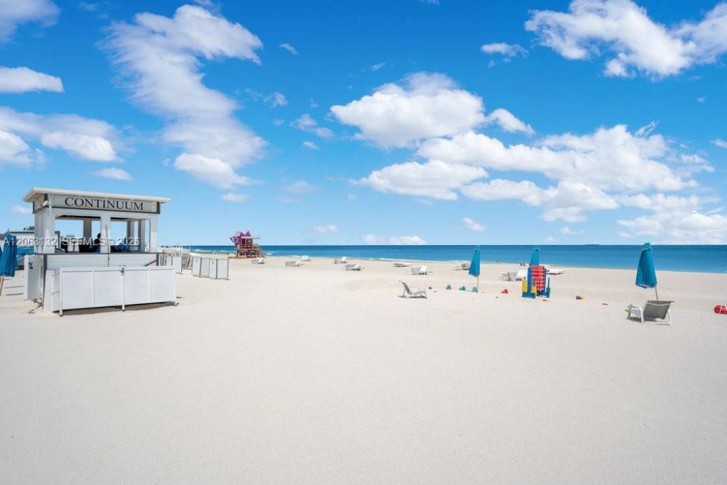 100 S Pointe Dr, Unit 3906, Miami Beach, FL 33139 Photo