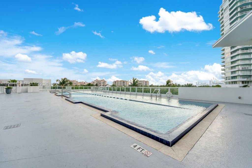 100 S Pointe Dr, Unit 3906, Miami Beach, FL 33139 Photo