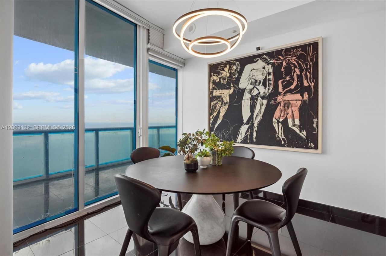 100 S Pointe Dr, Unit 3906, Miami Beach, FL 33139 Photo