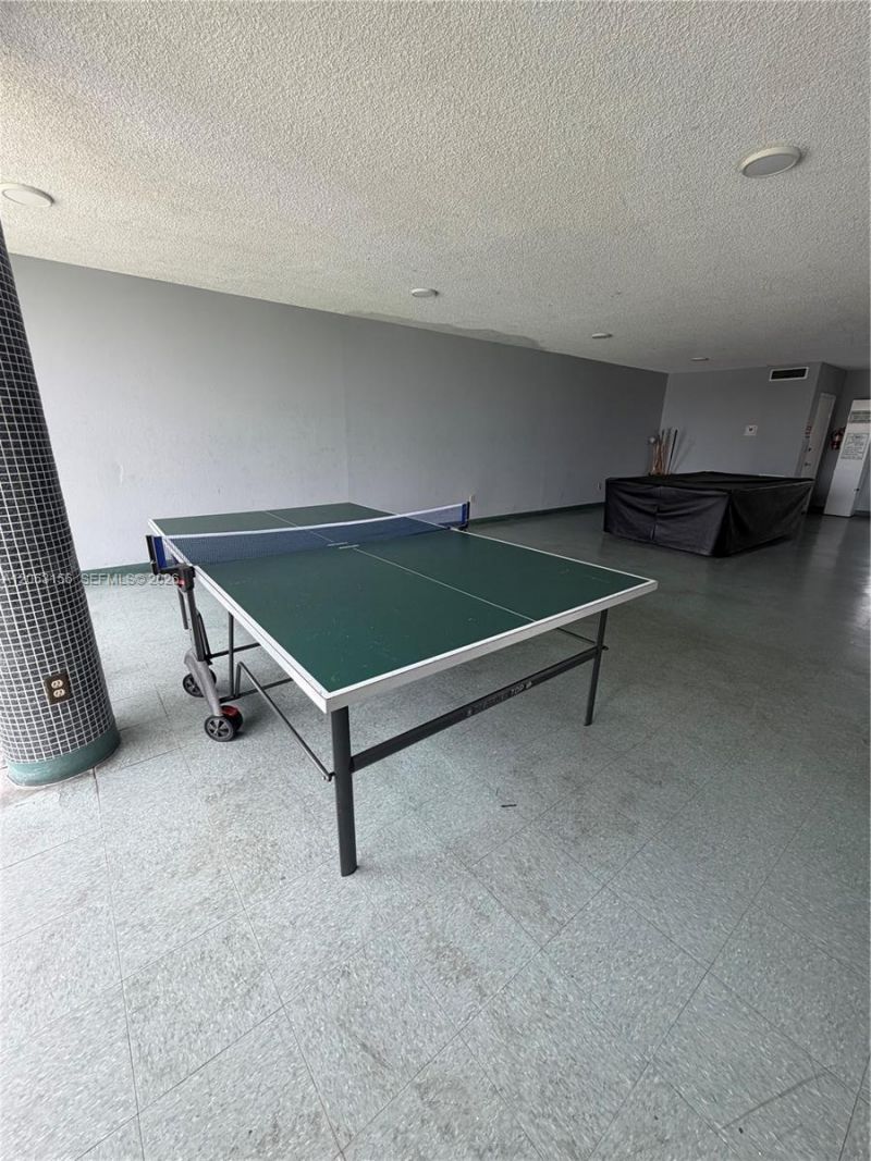 873 NE 195th St, Unit 107, Miami, FL 33179 Photo