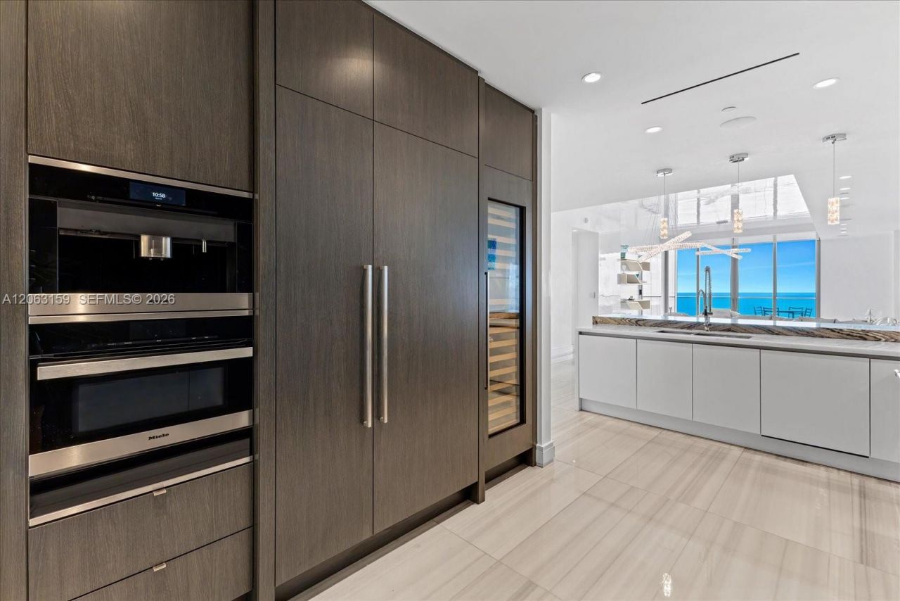 17901 Collins Ave, Unit 2802, Sunny Isles Beach, FL 33160 Photo