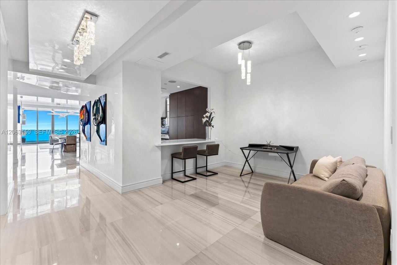 17901 Collins Ave, Unit 2802, Sunny Isles Beach, FL 33160 Photo