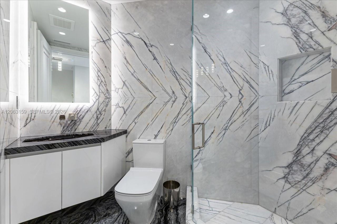 17901 Collins Ave, Unit 2802, Sunny Isles Beach, FL 33160 Photo