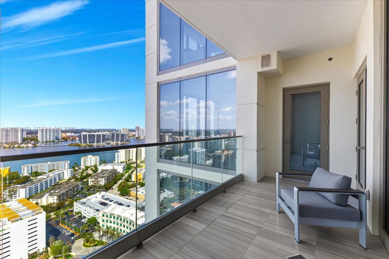 17901 Collins Ave, Unit 2802, Sunny Isles Beach, FL 33160 Photo