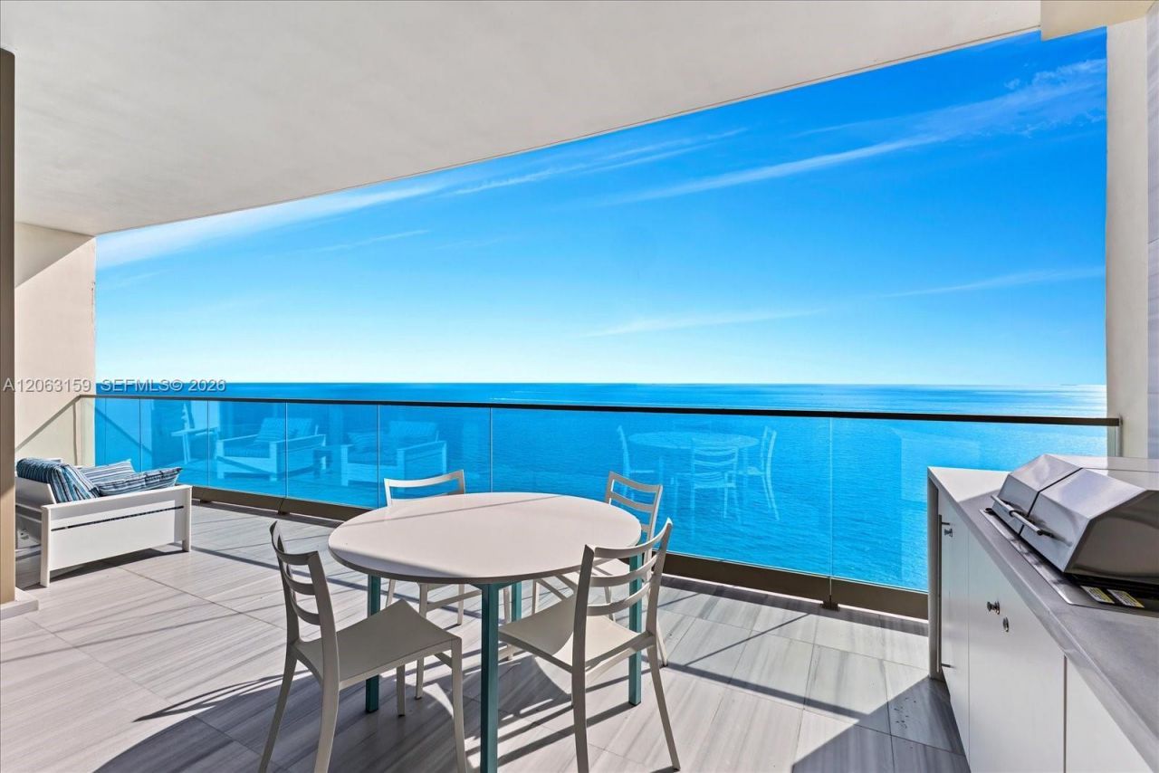 17901 Collins Ave, Unit 2802, Sunny Isles Beach, FL 33160 Photo