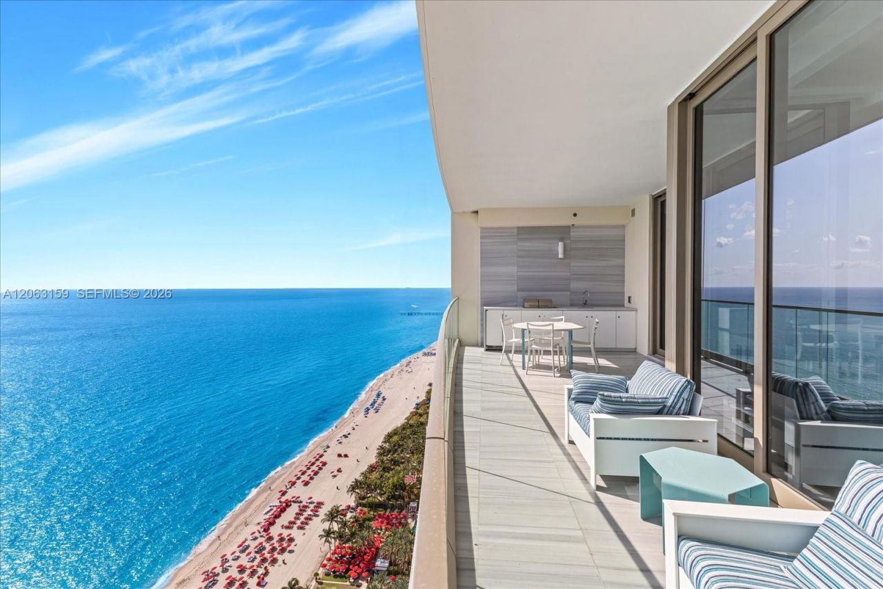 17901 Collins Ave, Unit 2802, Sunny Isles Beach, FL 33160 Photo