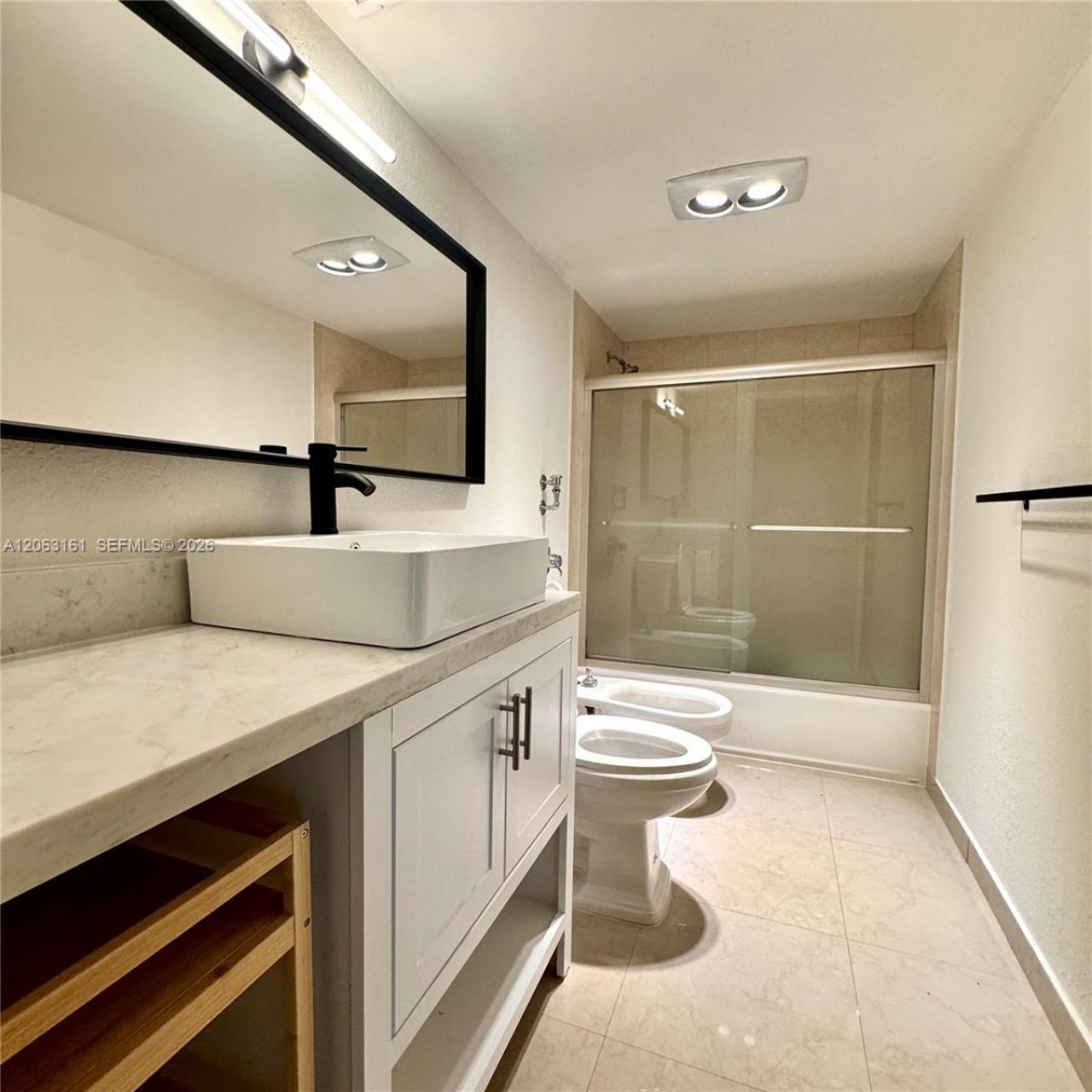1901 Brickell Ave, Unit B512, Miami, FL 33129 Photo