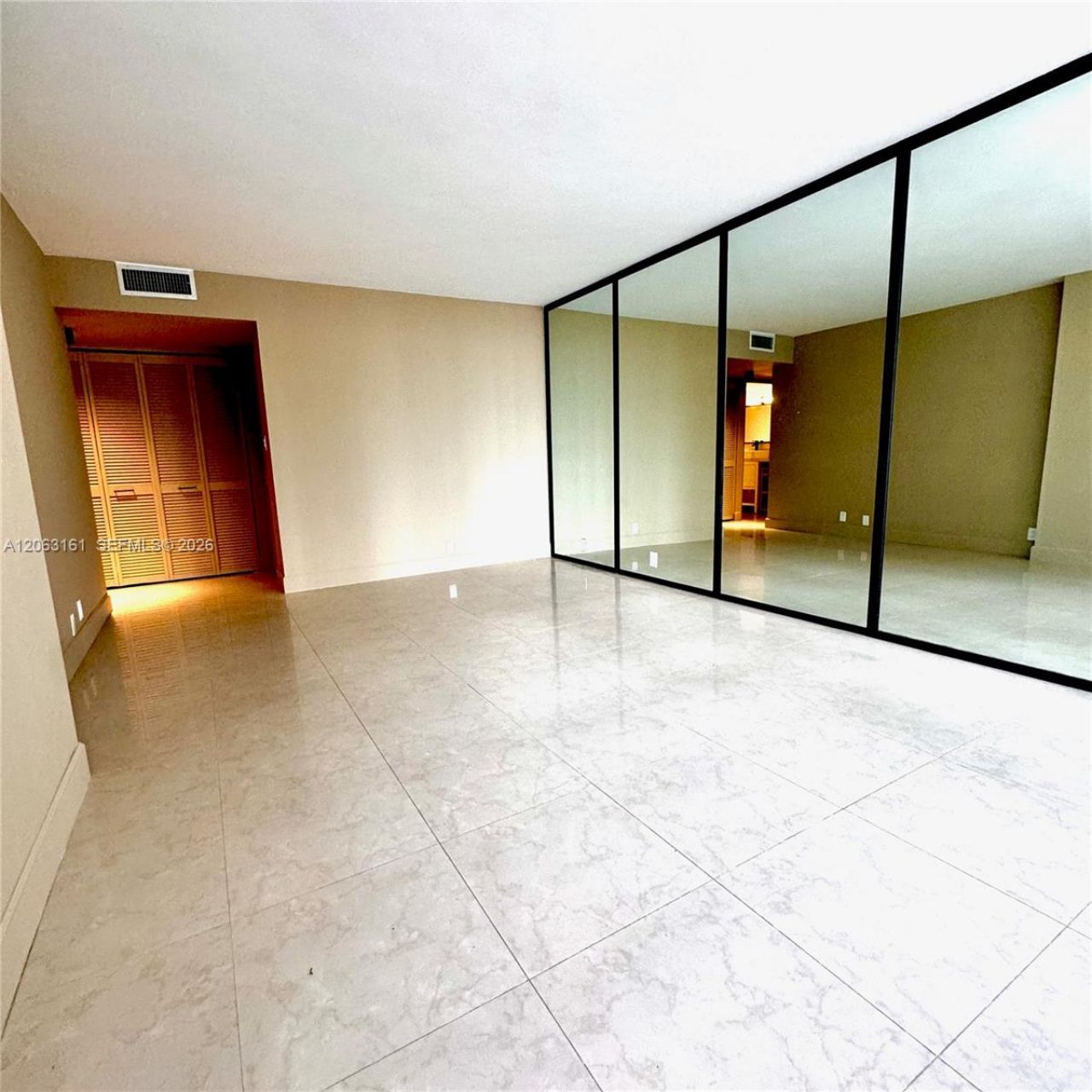 1901 Brickell Ave, Unit B512, Miami, FL 33129 Photo