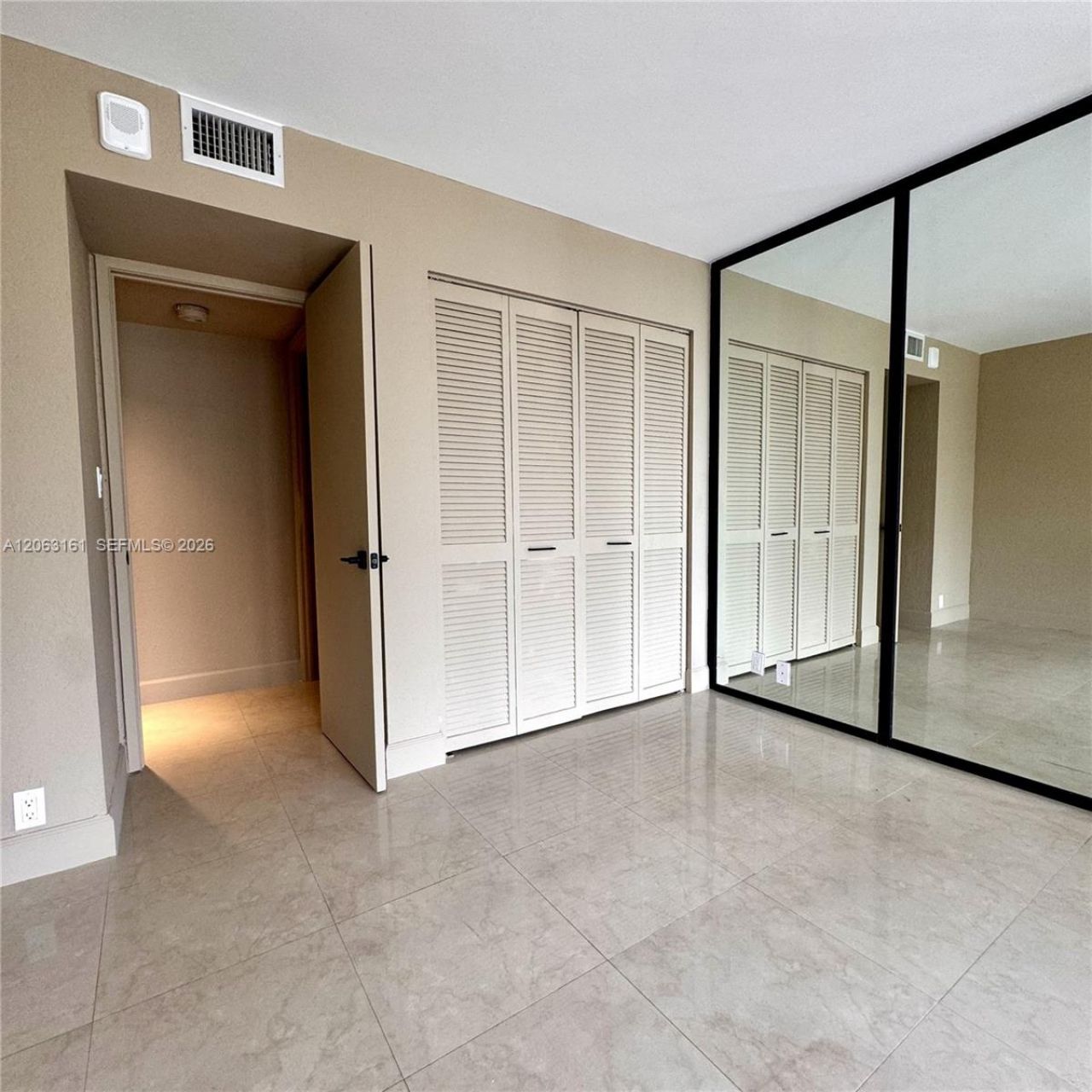 1901 Brickell Ave, Unit B512, Miami, FL 33129 Photo