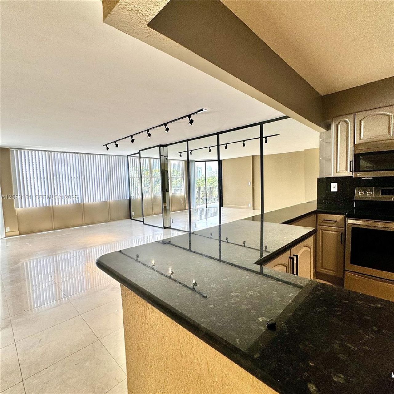 1901 Brickell Ave, Unit B512, Miami, FL 33129 Photo