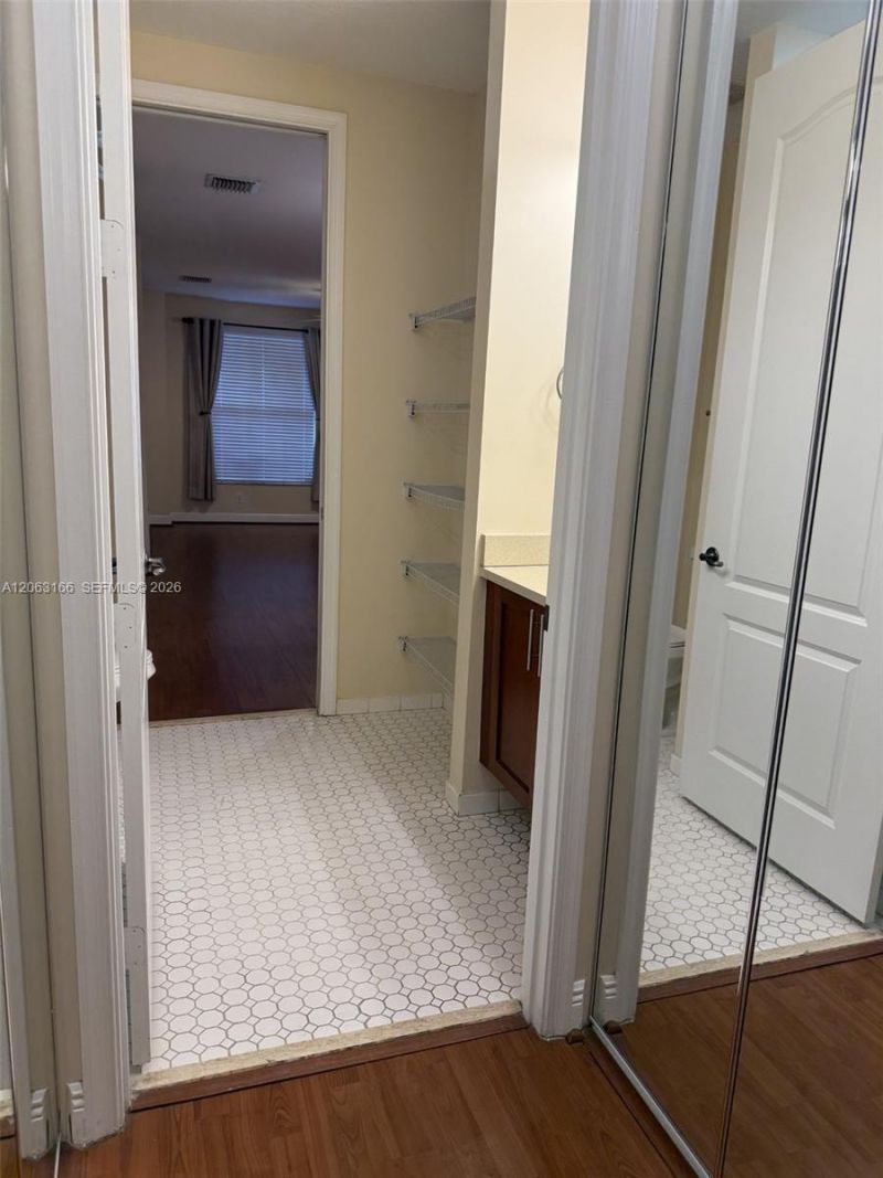 1333 SW 4th Ct, Unit 1333, Fort Lauderdale, FL 33312 Photo