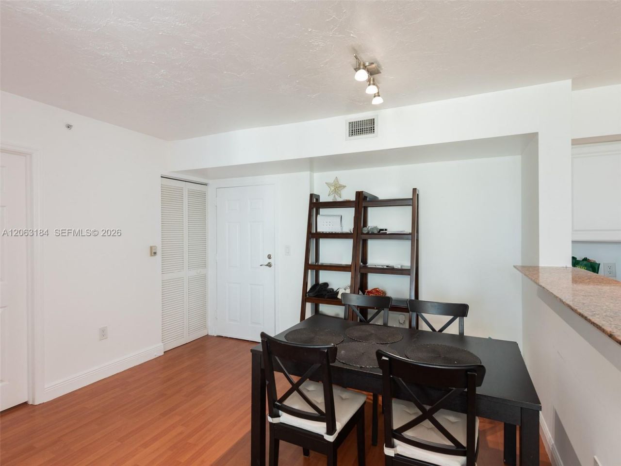 1155 Brickell Bay Dr , Unit 3403, Miami, FL 33131 Photo