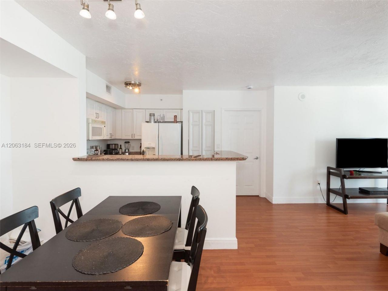 1155 Brickell Bay Dr , Unit 3403, Miami, FL 33131 Photo