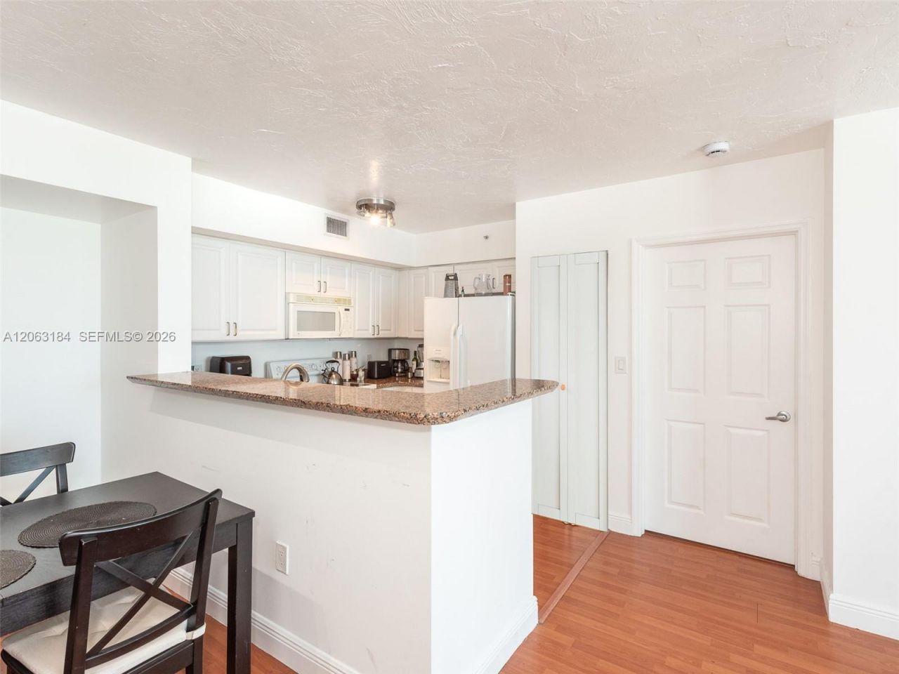 1155 Brickell Bay Dr , Unit 3403, Miami, FL 33131 Photo