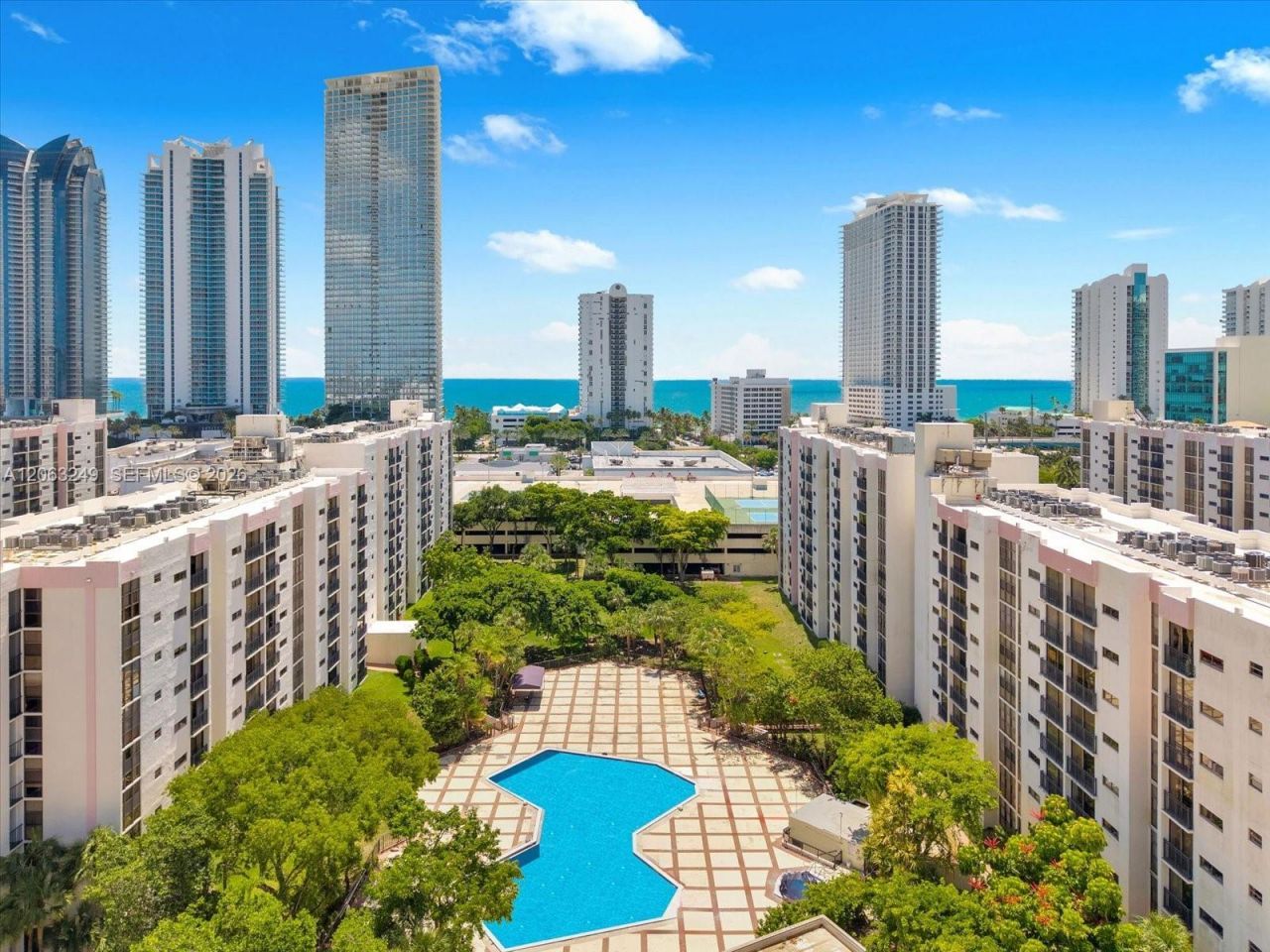 17021 N Bay Rd, Unit 705, Sunny Isles Beach, FL 33160 Photo