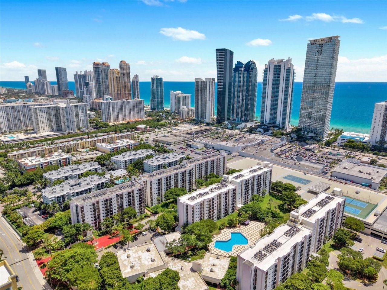 17021 N Bay Rd, Unit 705, Sunny Isles Beach, FL 33160 Photo