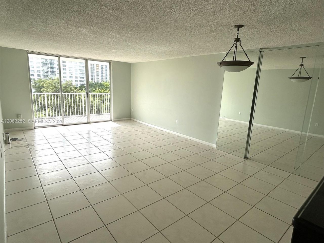 2801 NE 183rd St , Unit 508W, Aventura, FL 33160 Photo