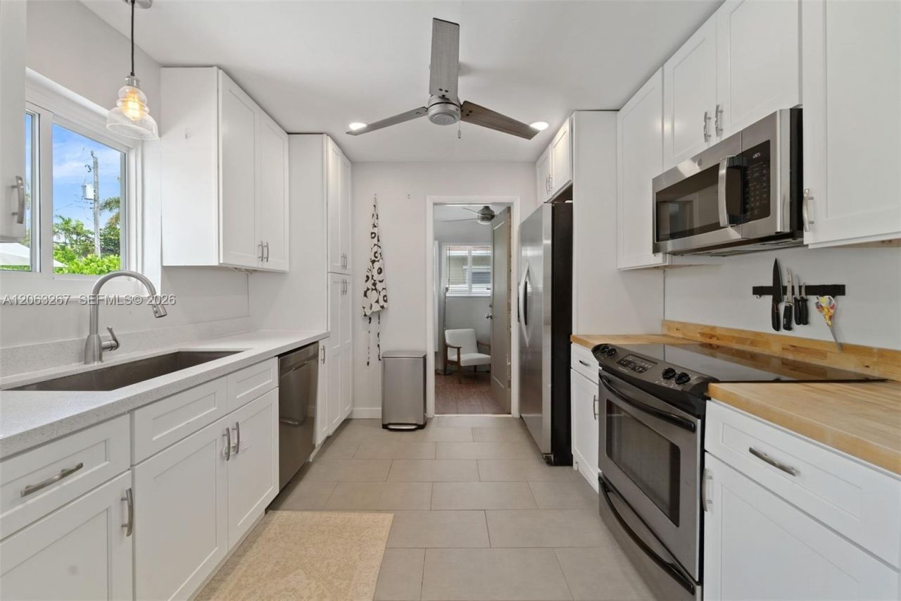 1433 NE 17th Way, Fort Lauderdale, FL 33304 Photo