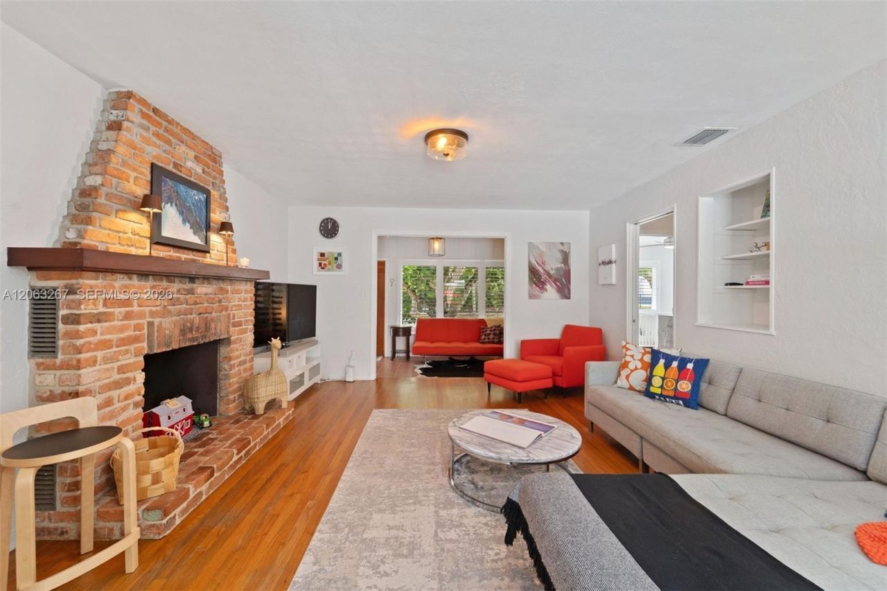 1433 NE 17th Way, Fort Lauderdale, FL 33304 Photo
