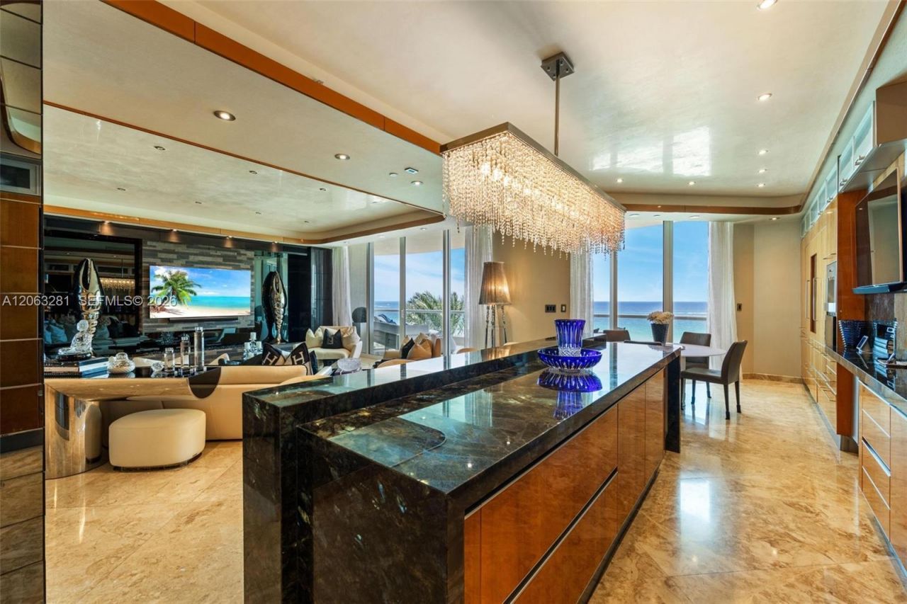 16047 Collins Ave, Unit 603, Sunny Isles Beach, FL 33160 Photo