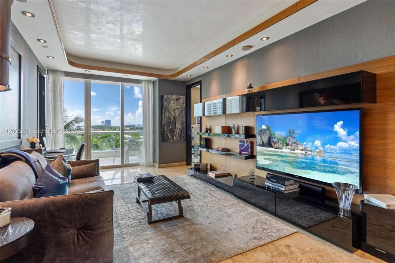 16047 Collins Ave, Unit 603, Sunny Isles Beach, FL 33160 Photo