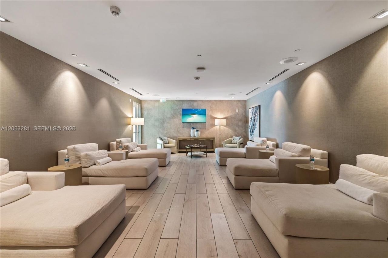 16047 Collins Ave, Unit 603, Sunny Isles Beach, FL 33160 Photo
