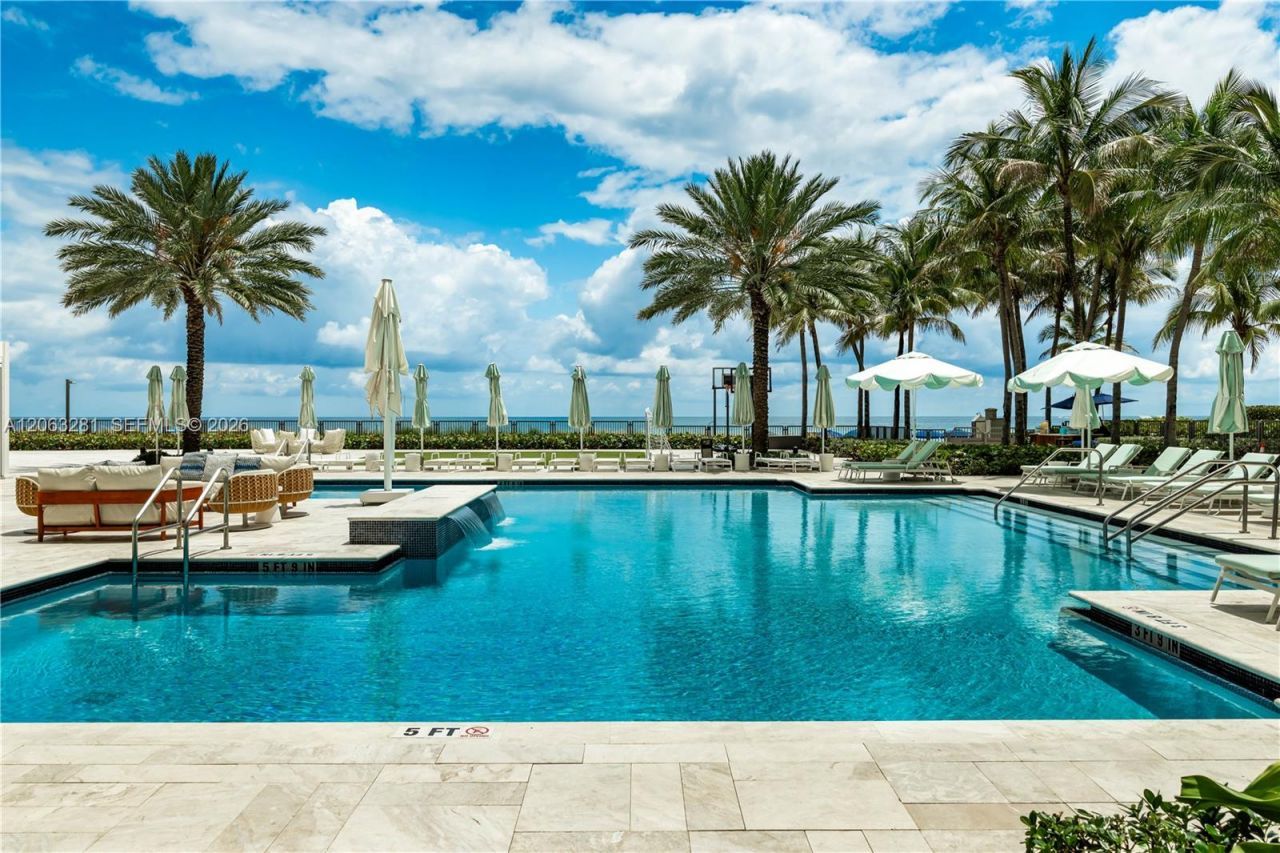 16047 Collins Ave, Unit 603, Sunny Isles Beach, FL 33160 Photo