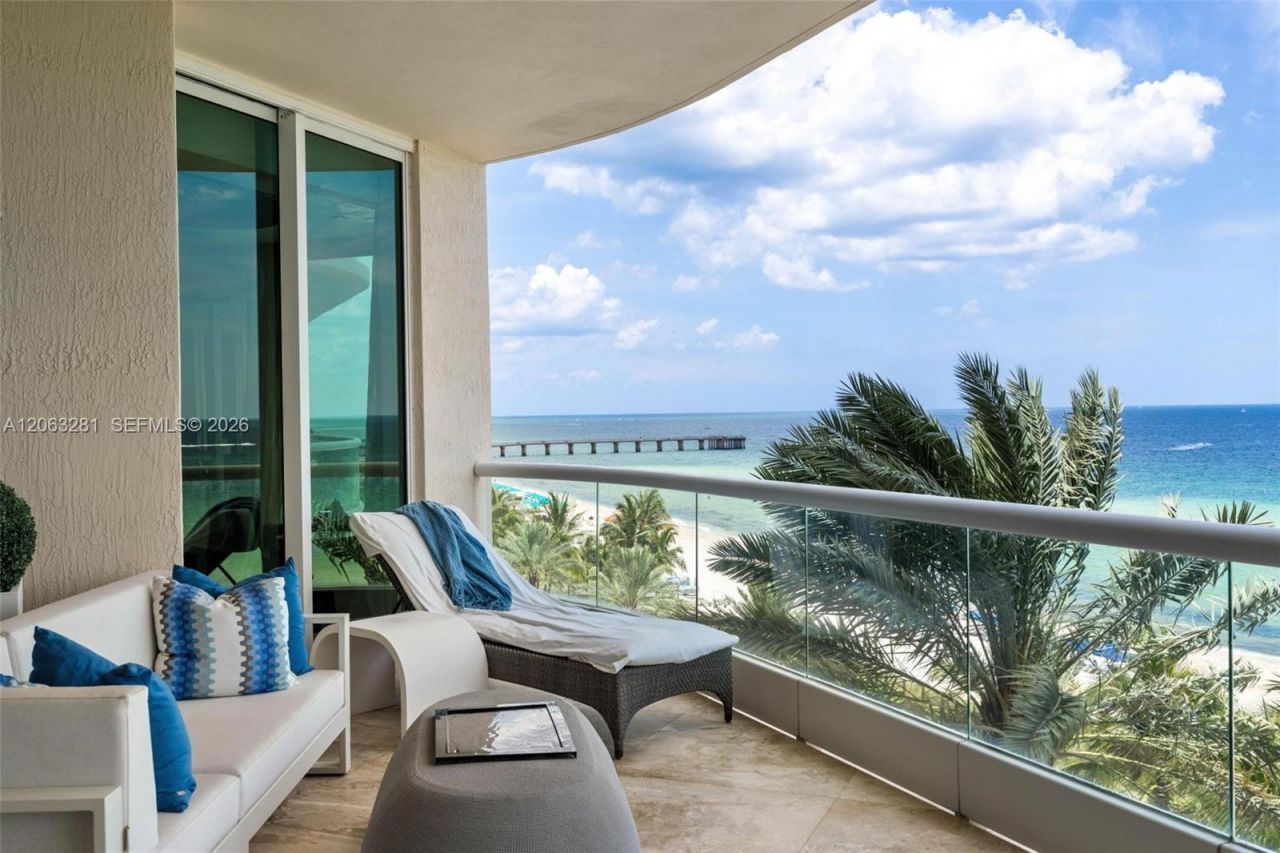 16047 Collins Ave, Unit 603, Sunny Isles Beach, FL 33160 Photo