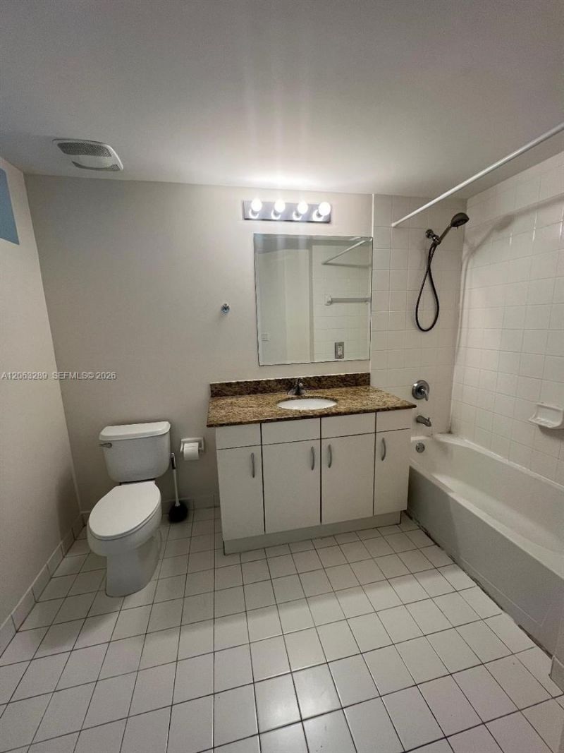 7275 SW 90th Way, Unit 312, Miami, FL 33156 Photo