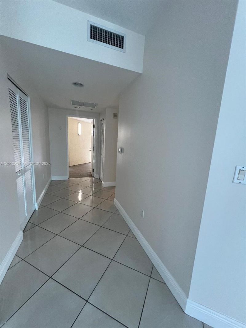 7275 SW 90th Way, Unit 312, Miami, FL 33156 Photo