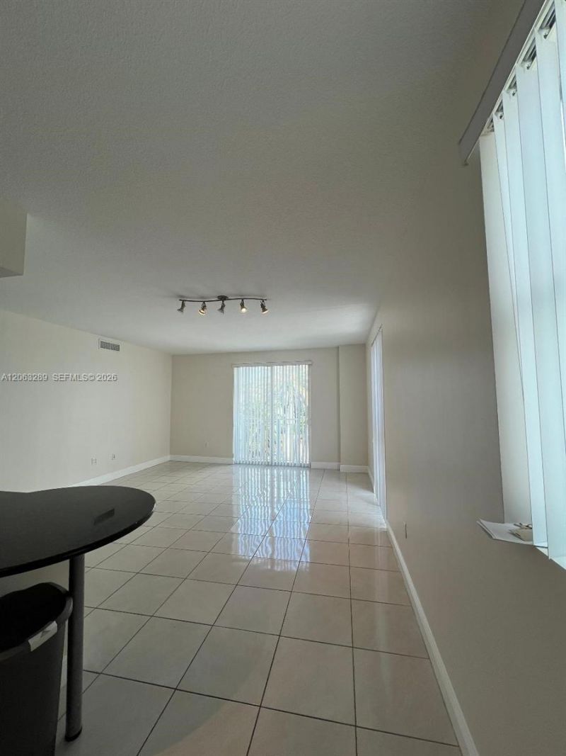 7275 SW 90th Way, Unit 312, Miami, FL 33156 Photo