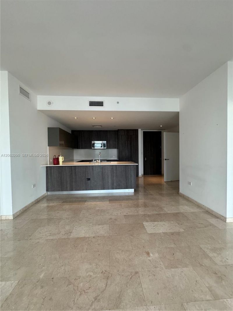 88 SW 7th St , Unit 2403, Miami, FL 33130 Photo