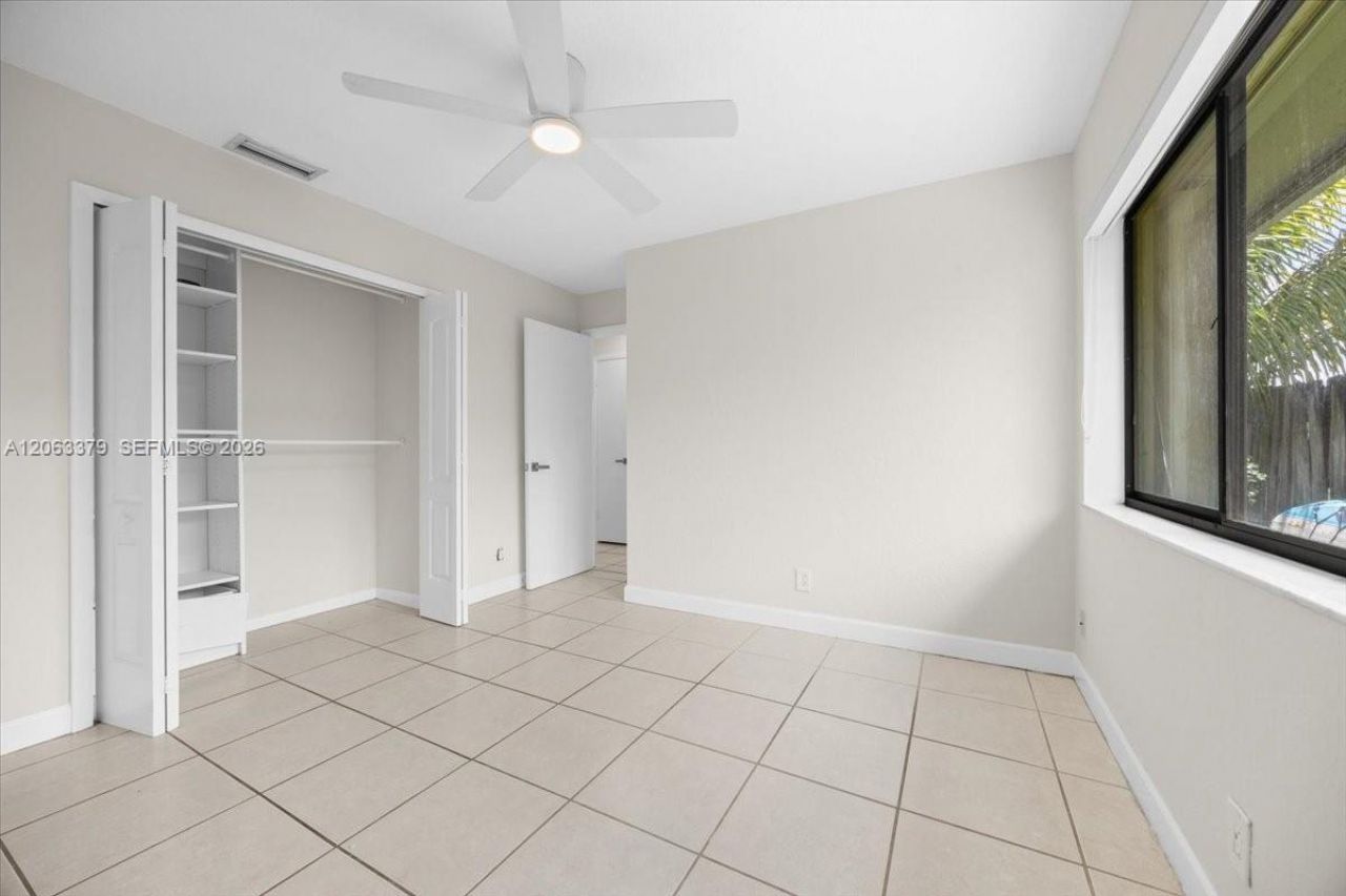 4201 W Sailboat Dr, Unit N/A, Cooper City, FL 33026 Photo