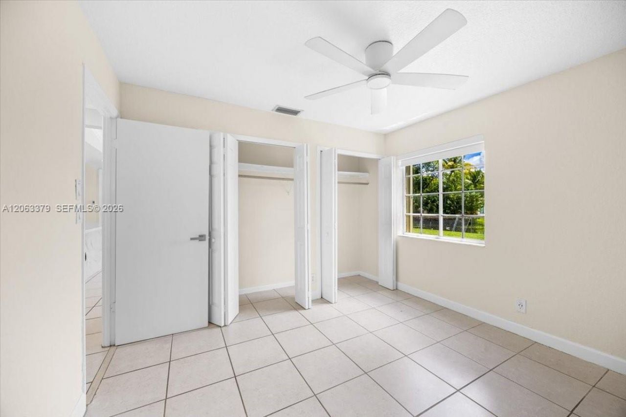 4201 W Sailboat Dr, Unit N/A, Cooper City, FL 33026 Photo